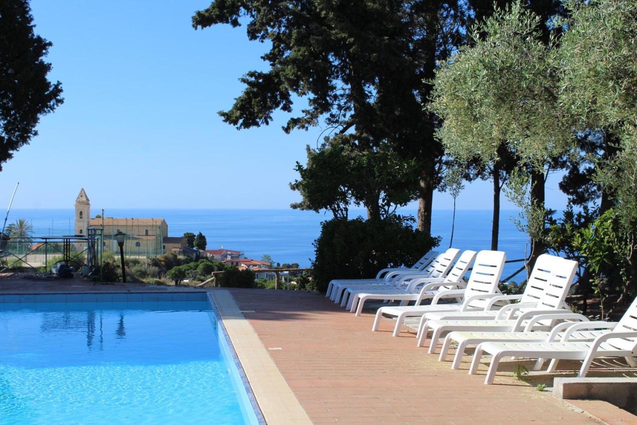 سانتا دومينيكا Agriturismo Ruralia المظهر الخارجي الصورة