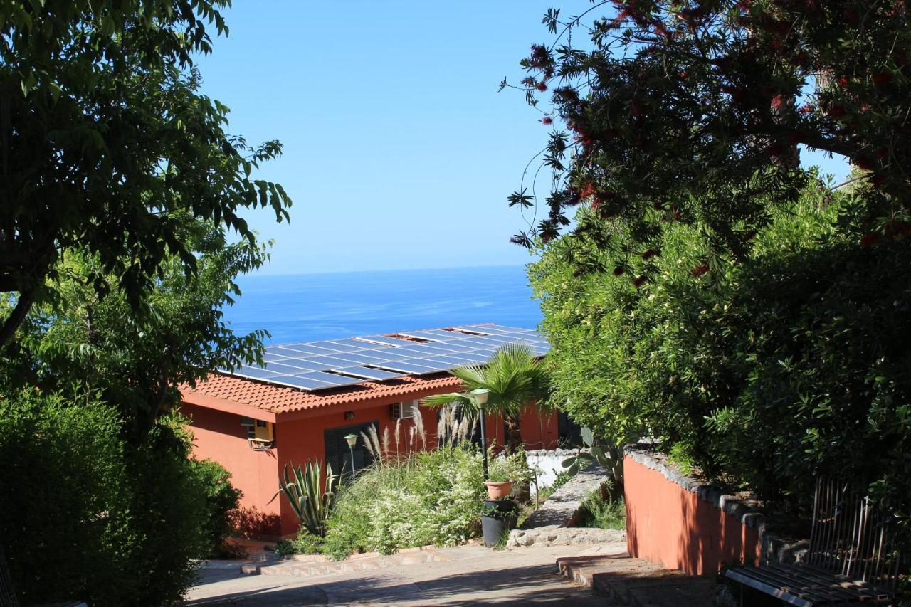 سانتا دومينيكا Agriturismo Ruralia المظهر الخارجي الصورة