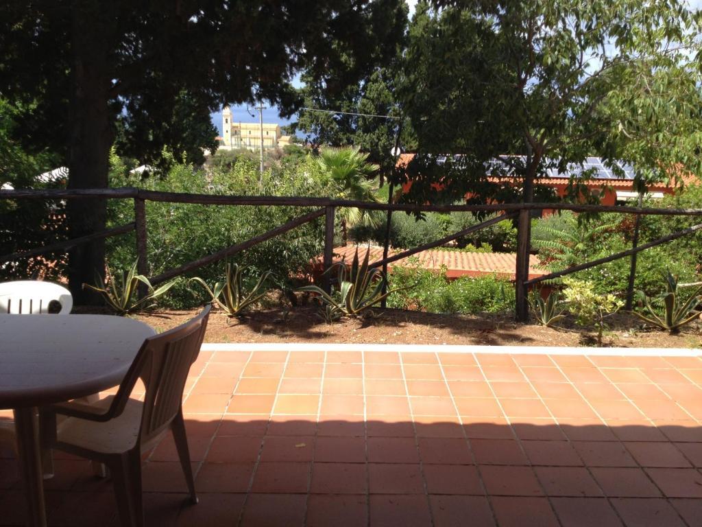 سانتا دومينيكا Agriturismo Ruralia الغرفة الصورة