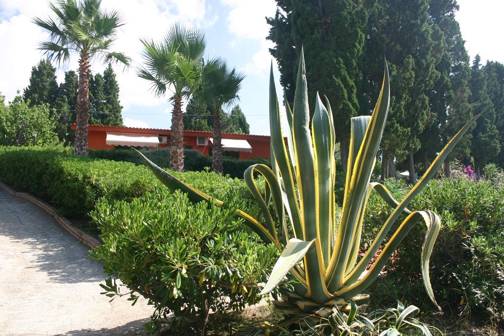 سانتا دومينيكا Agriturismo Ruralia المظهر الخارجي الصورة
